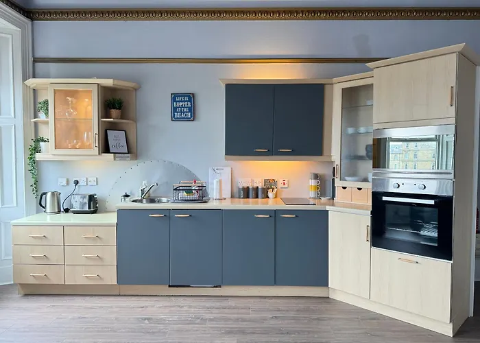 Longsands Beach, Apartment 2, Tynemouth