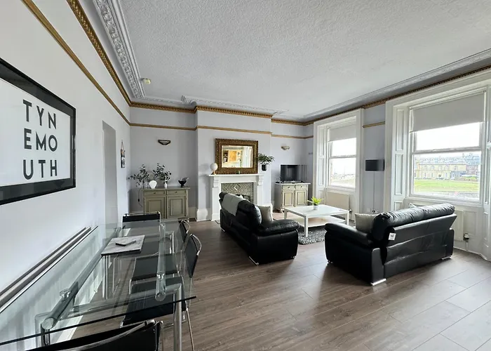 Longsands Beach, Apartment 2, Tynemouth