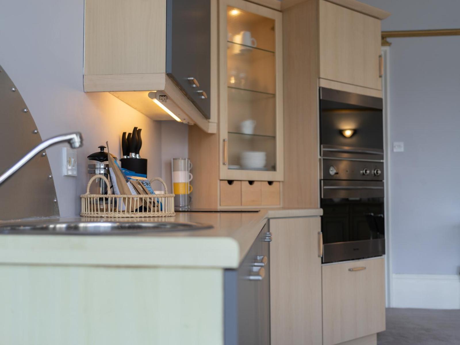 Apartment Longsands Beach, 2,