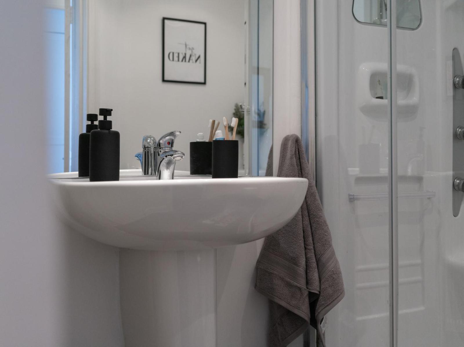 Longsands Beach, 2, Apartment
